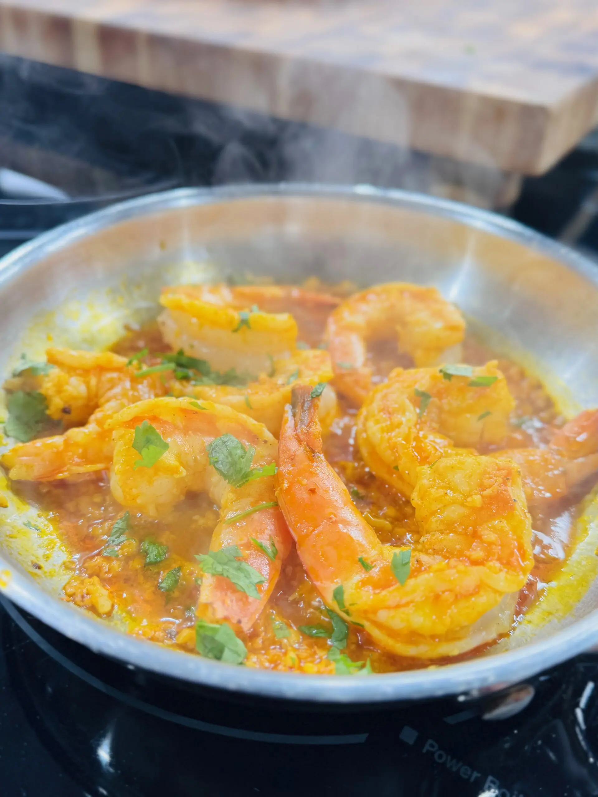 camarones al ajillo/ gambas al ajillo / Shrimp in a garlic sauce - Domestic Gourmet Shrimp in a garlic sauce made with Domestic Gourmet Organic Annatto Oil - Aceite de Achiote