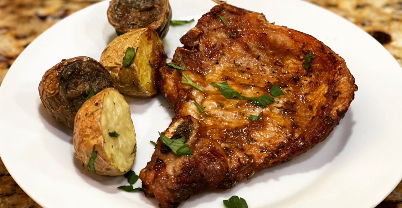 balsamic glazed pork chops - Domestic Gourmet