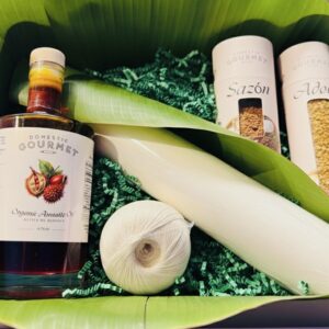 Queen of Noche Buena Gift Box - Pasteles Edition